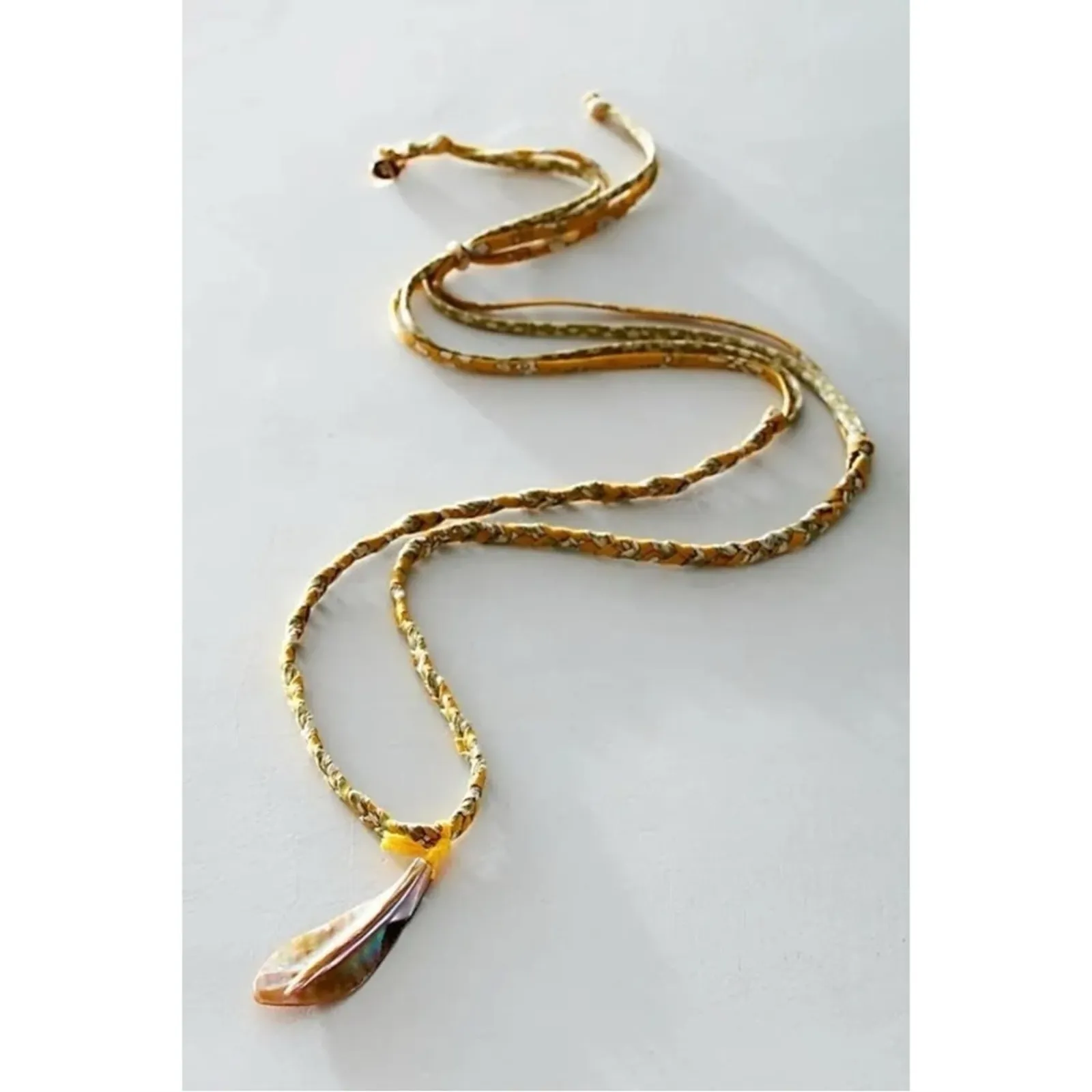 Free People Ariana Ost The Era Strand Necklace Mustard NWT Shell Bohemian Hippi - Image 2