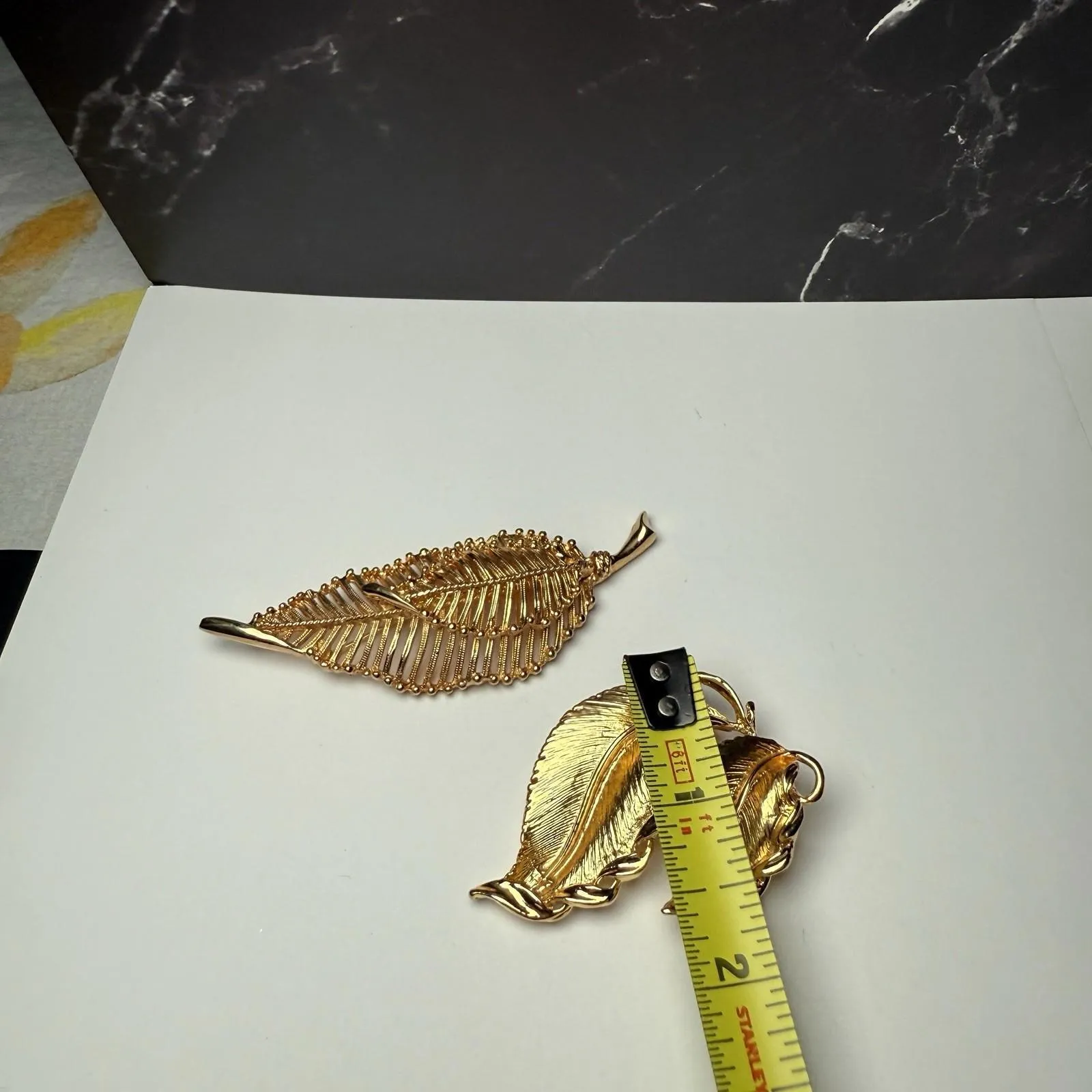 Autumn Leaf Brooch Pins Lot Of 2 Gold Tone Fall Leaves - Image 3