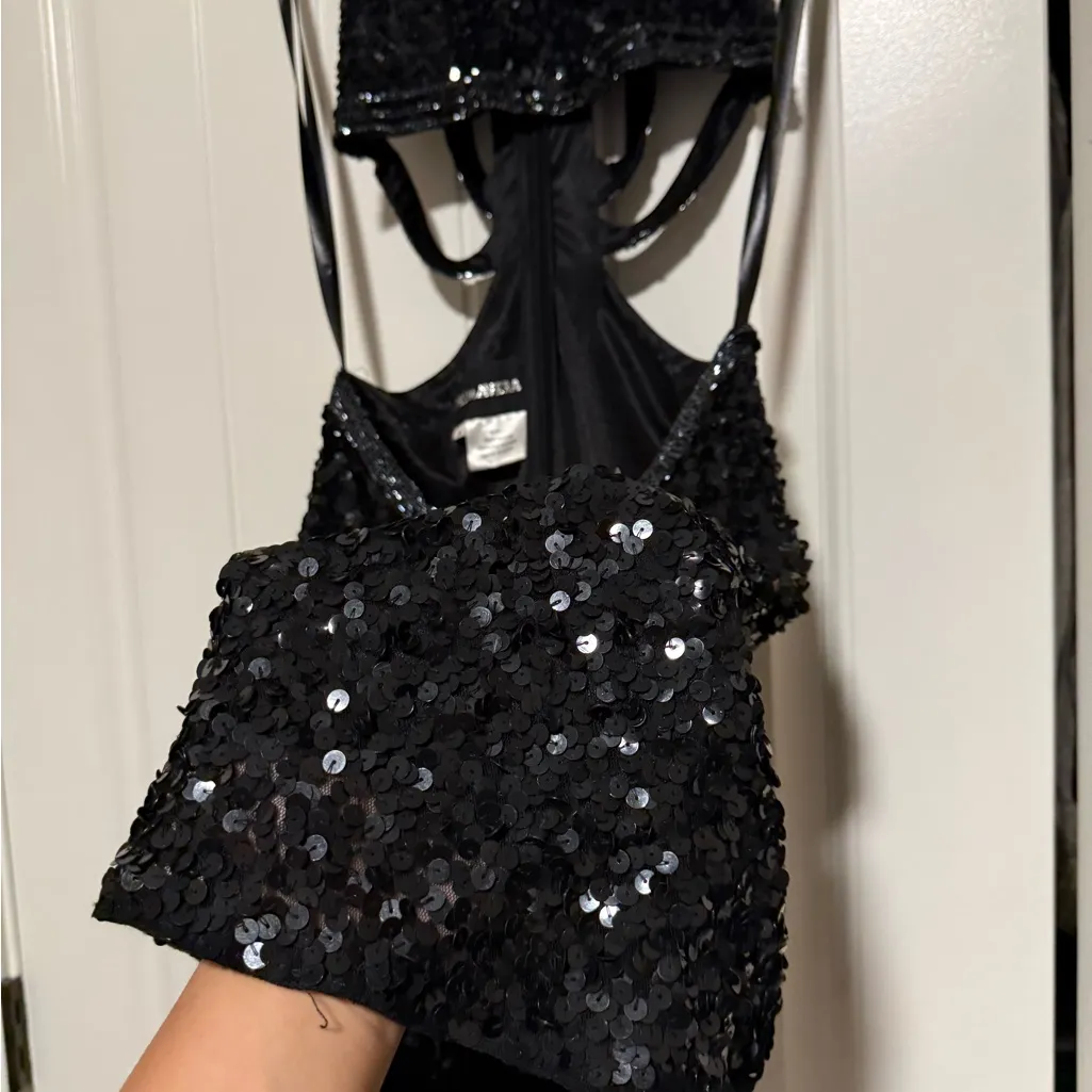 Primavera Couture Black Sequin Backless Dress - Image 3