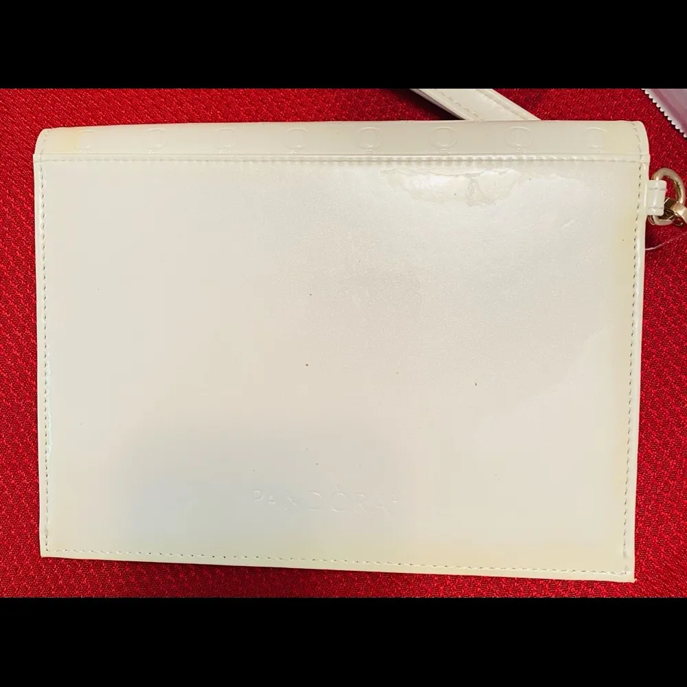 Pandora Clutch envelope wallet ivory color - Image 9