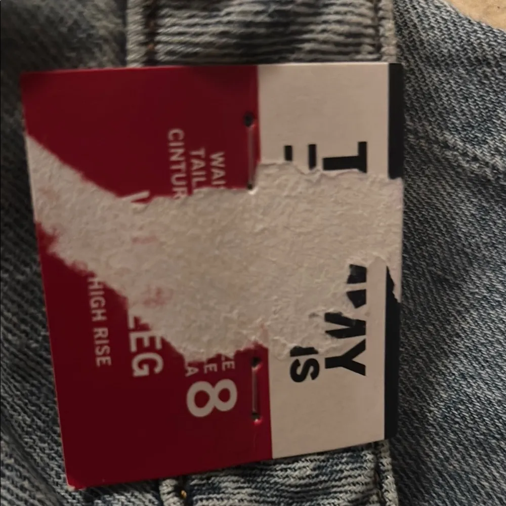 Casual Light Blue Ripped Jeans - Image 6