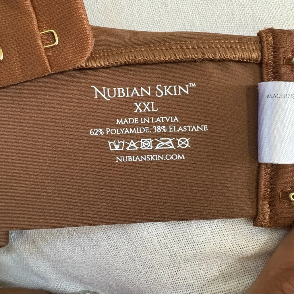 Nubian Skin Wireless Bra Brown Size XXL - Image 5