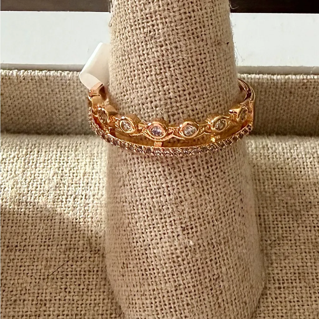 Pretty Bird Jewelry Rose Gold Plated with Crystal Stones Layered Ring Size 8 NWT - Image 2