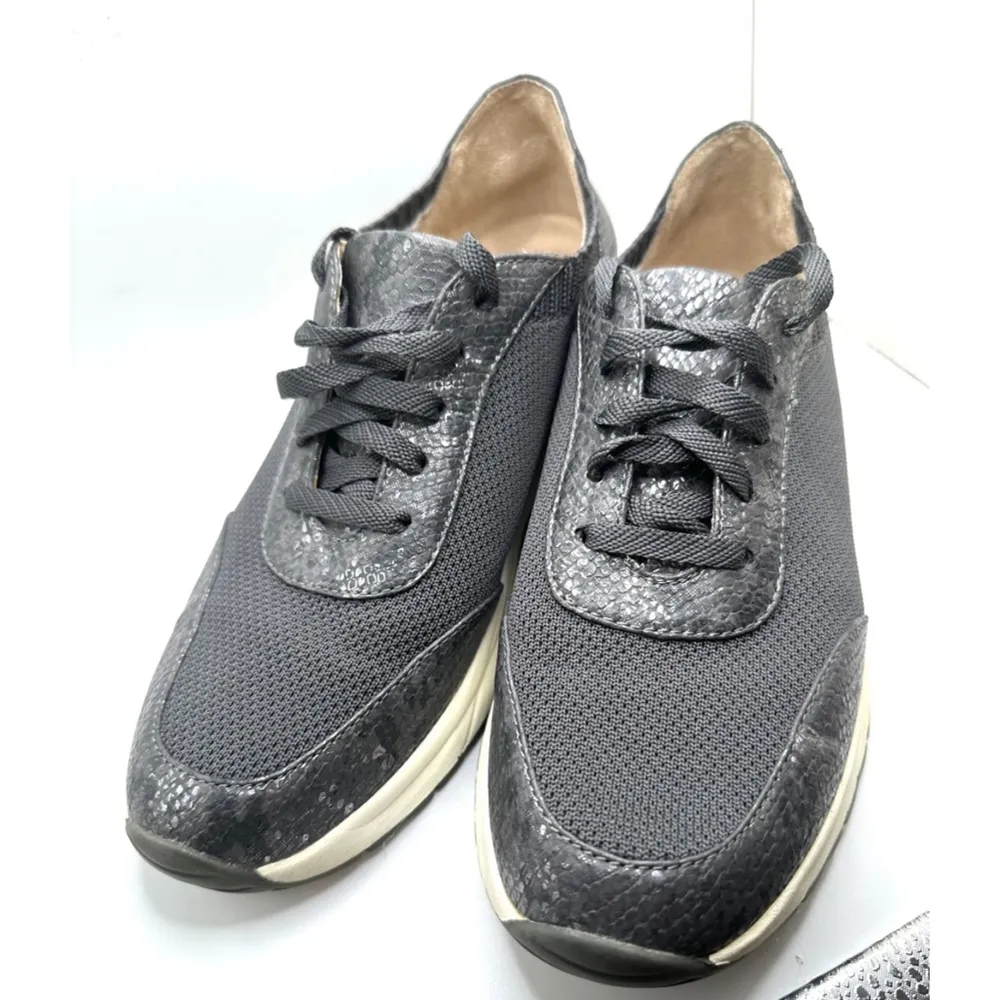 Naturalizer Nash Sneakers women's Size 9 .5 gray - Image 9