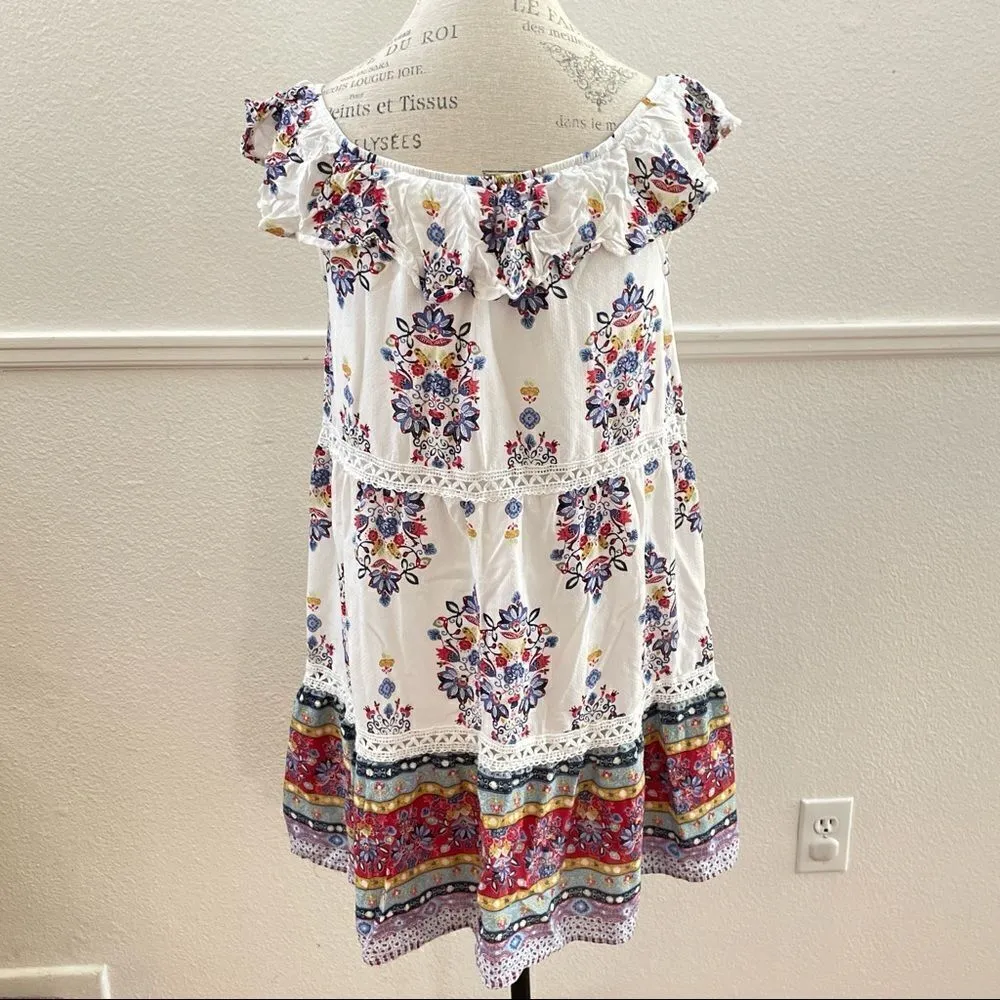 Flowy floral summer dress medium - Image 3