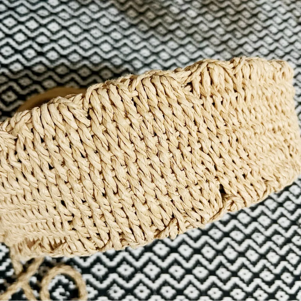 Vix Paula Hermanny Bali Straw Bag Tan - Image 7