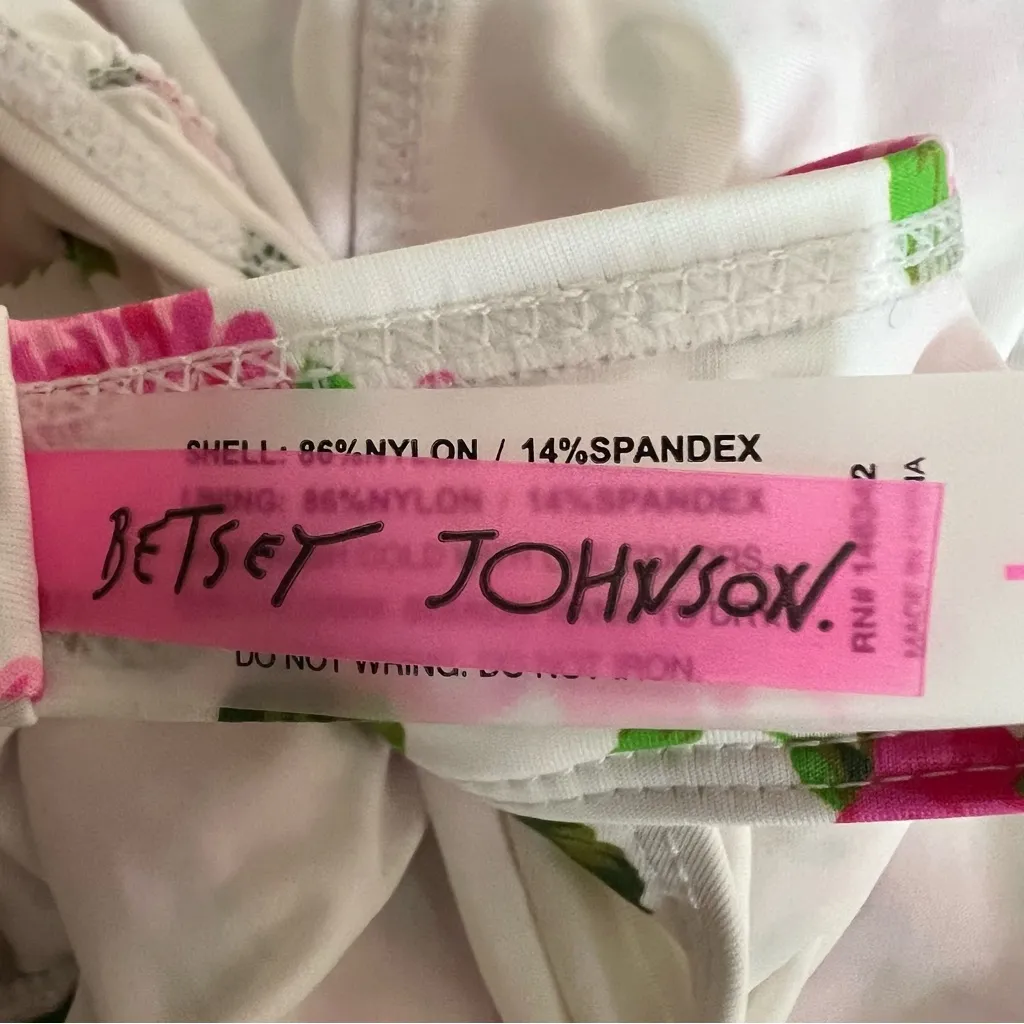 BETSEY JOHNSON Love Always One Piece Bandeau Swimsuit Pink Floral Heart Sz Large - Image 9