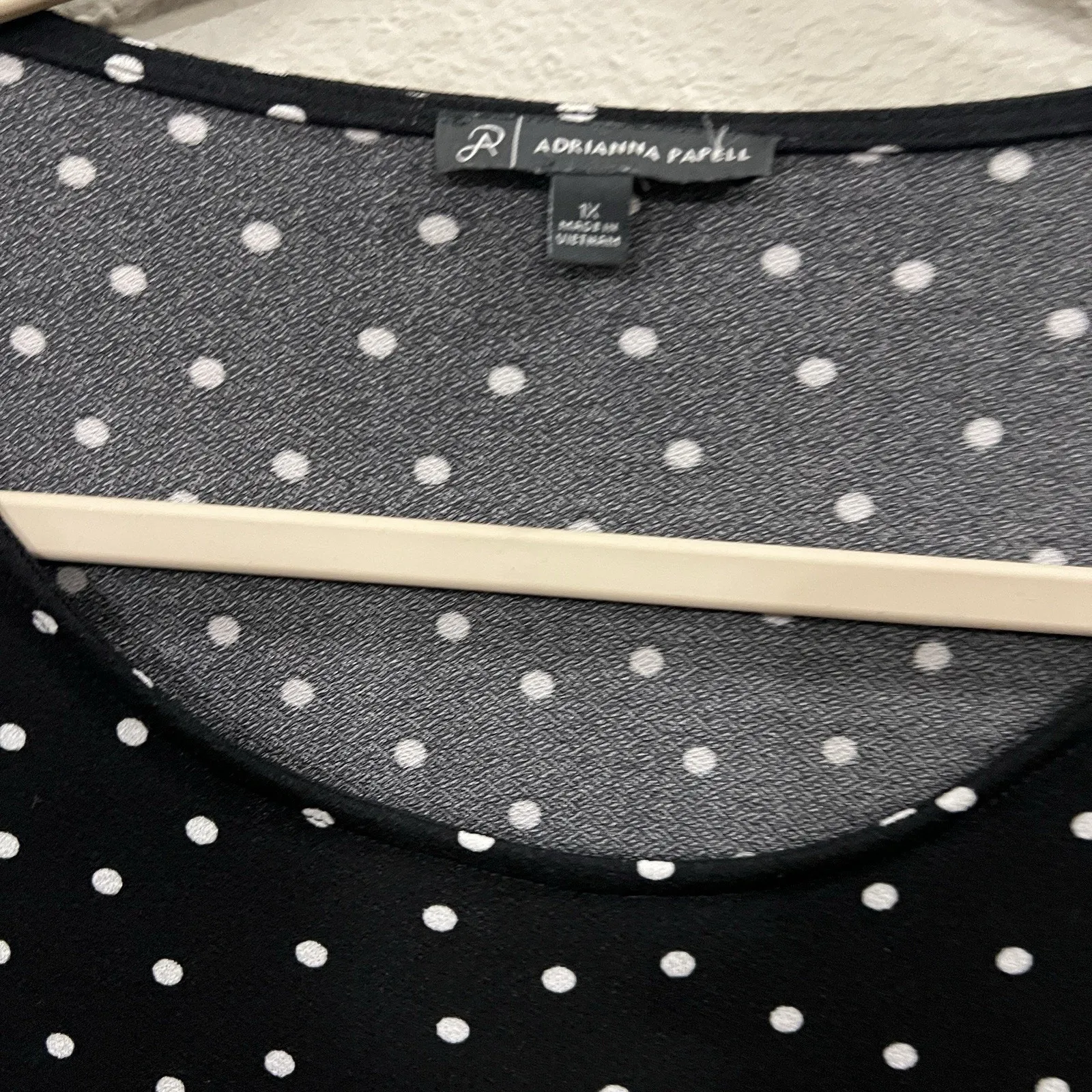 Adrianna Papell Polka Dot Tunic Top Plus Size 1X Black White Short Sleeve Blouse - Image 4