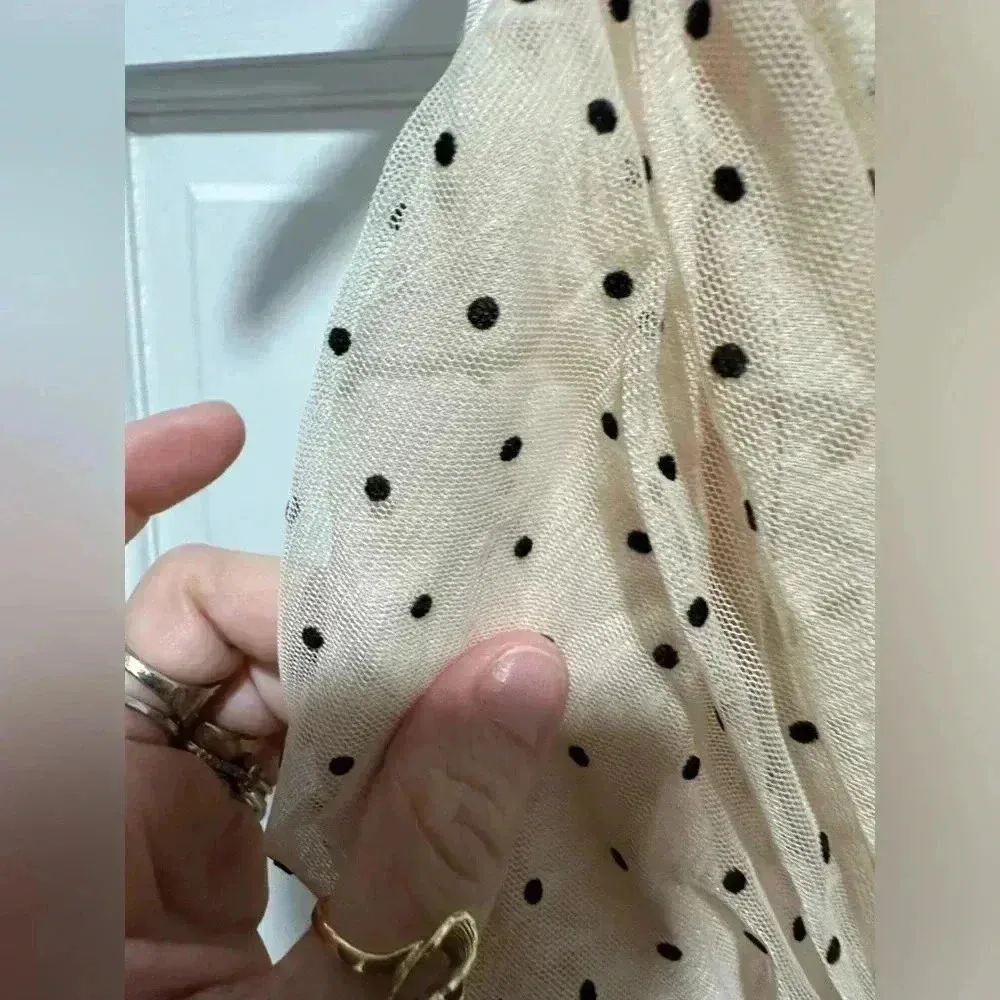 Abercrombie and Fitch Cream Polka Dot Tulle Tiered Mini Dress Size Small EUC - Image 4