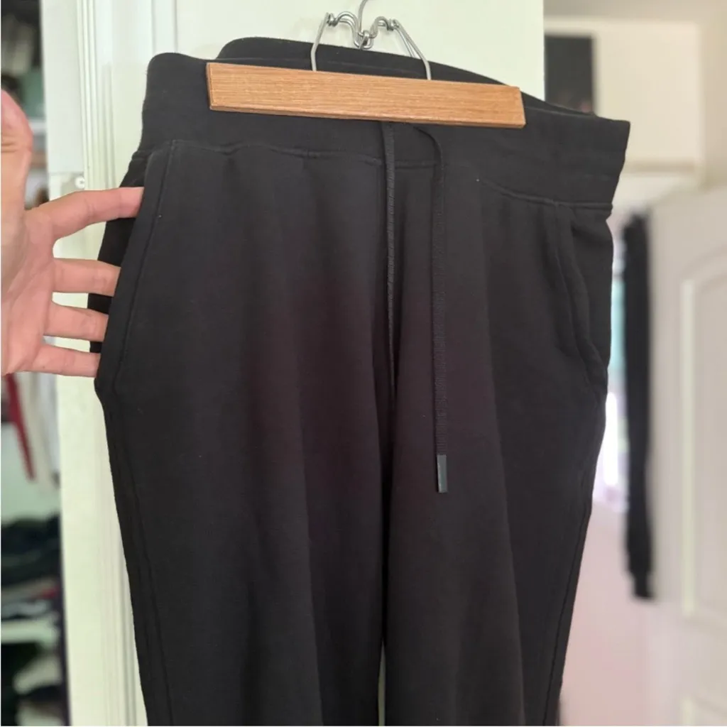 Lululemon Athletica Dark Blue Joggers Size 8 - Image 7