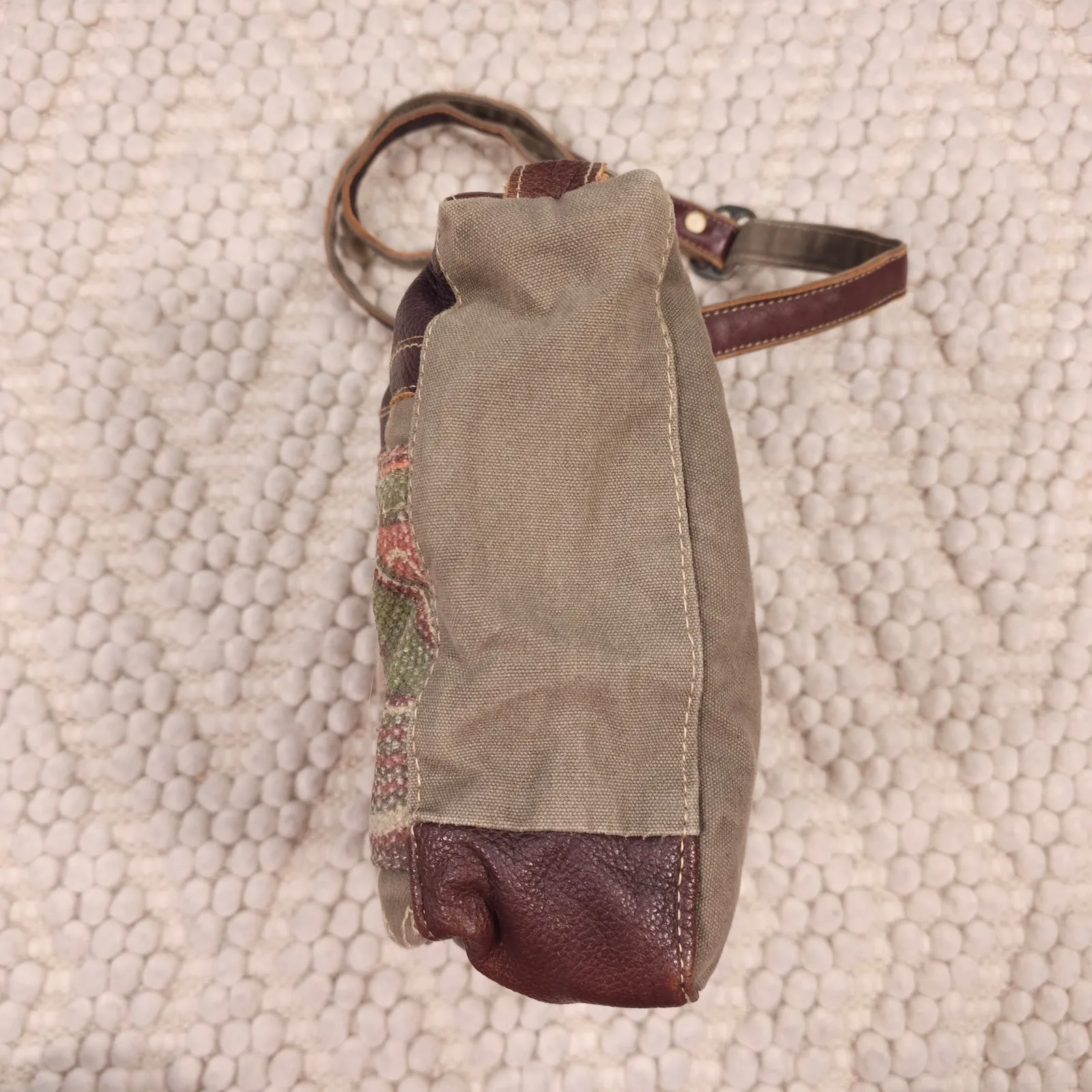 Myra Luguni Cowgirl Shoulder Bag Green - Image 4