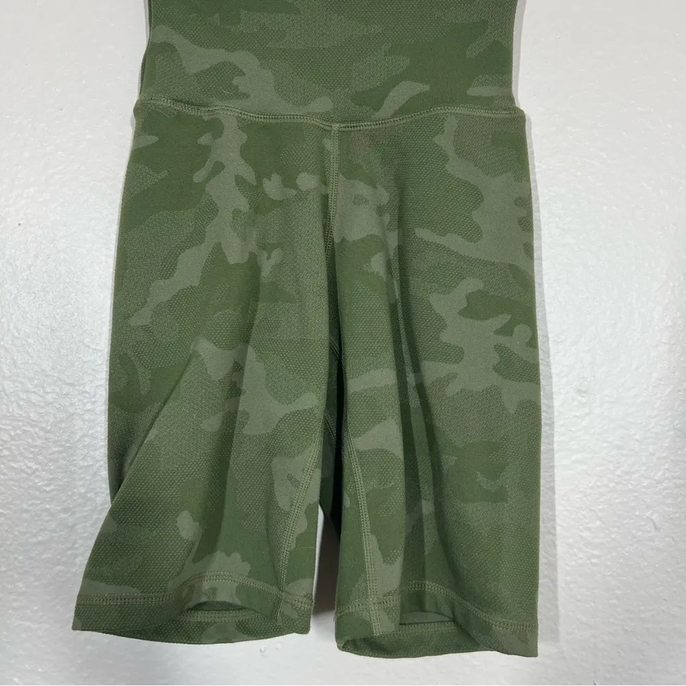 P’tula Green Camo Bike Shorts - Image 7