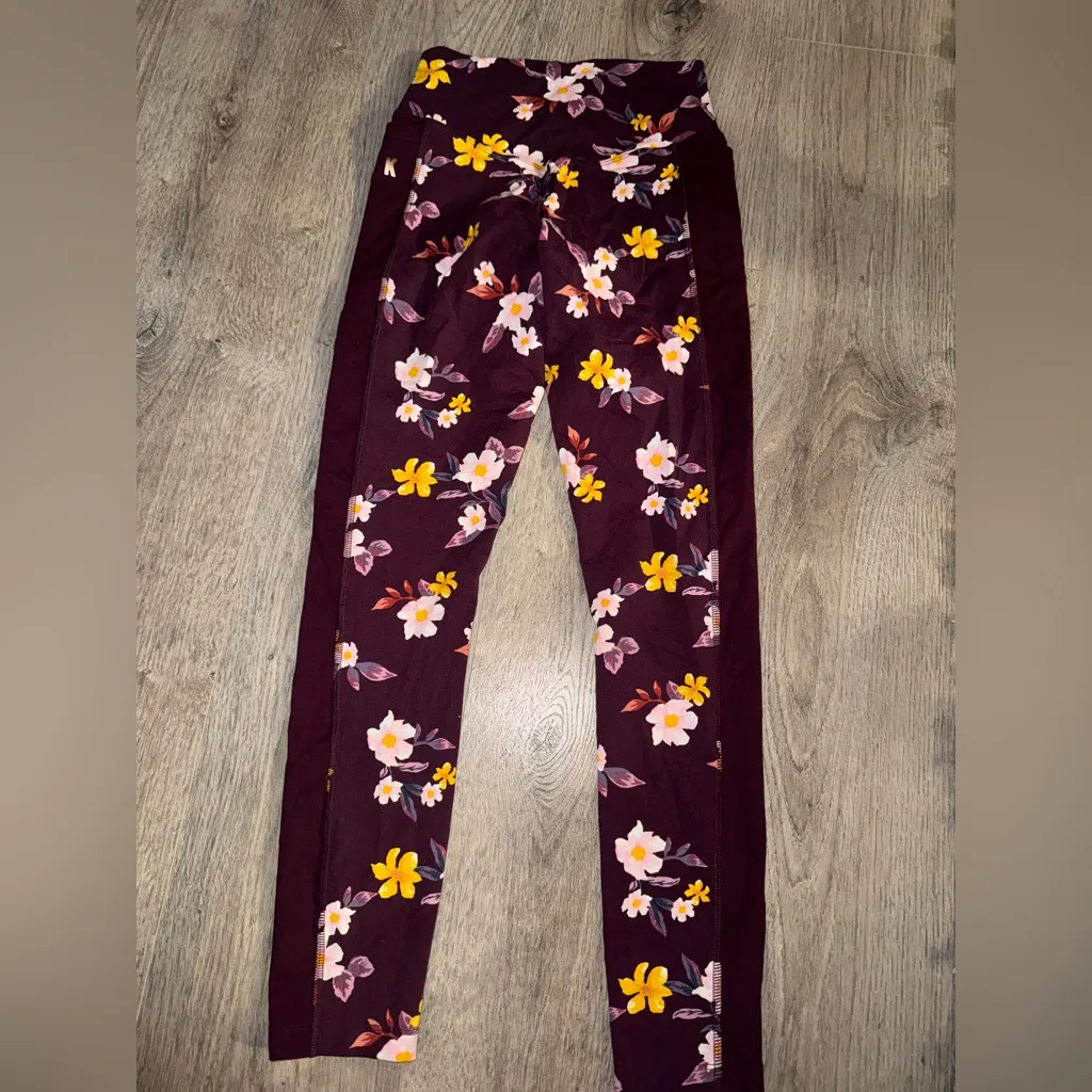 PINK Victoria’s Secret Ultimate Floral Rare Print Leggings - Image 3