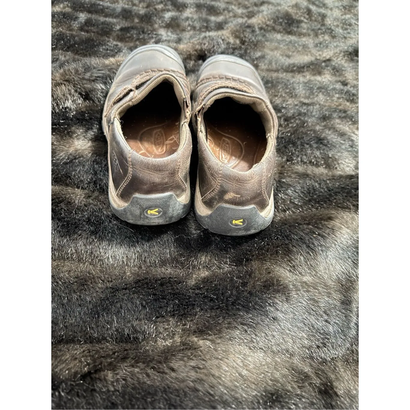 Keen women’s brown leather sneaker shoes size 8 slip on loafers rugged hiking - Image 5