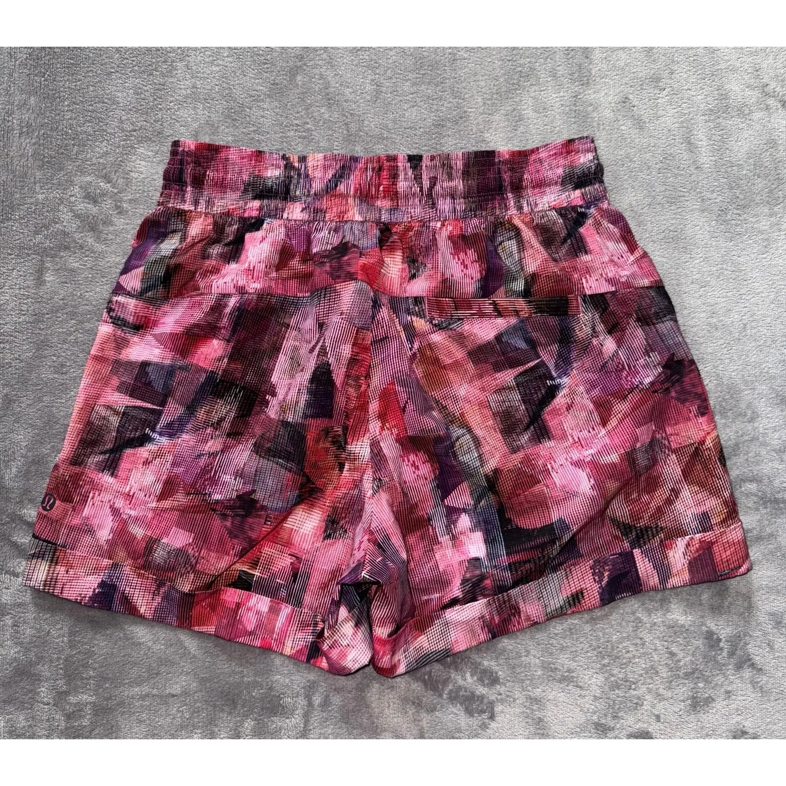 LULULEMON‎ Spring Break Away Breakaway Shorts II  Size 4 - Image 4