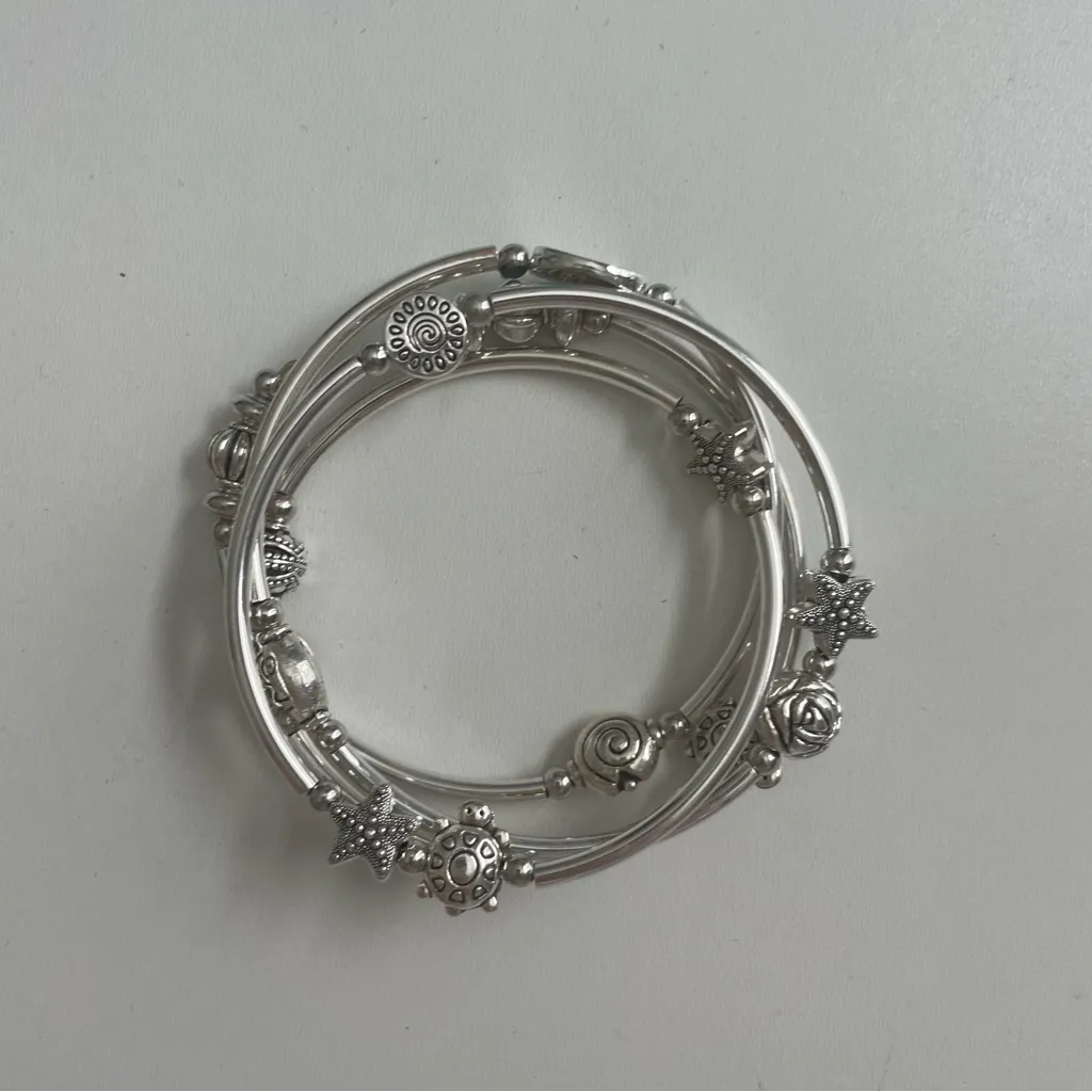 Swirly Bracelet Sea Charms Turtle Starfish Shell Flower Leaf Sun Silver Stretch - Image 4