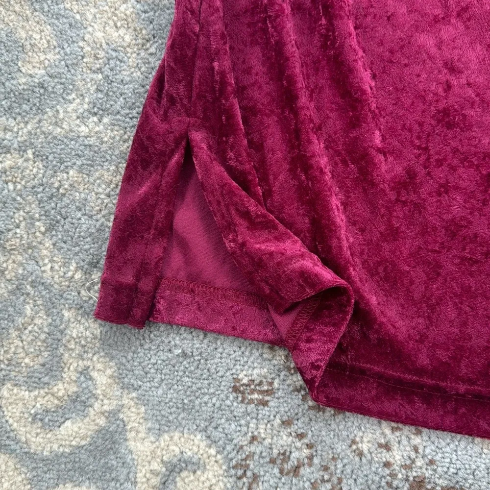 Vintage Bentley Crushed Velvet Two Piece Lounge Set Maroon Medium - Image 6