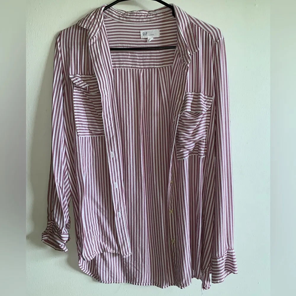 Gap Striped Button Down M - Image 2