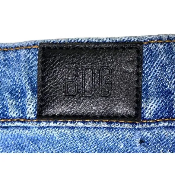 BDG Mom Jeans Womens Size 27‎ Blue High Rise Button Fly Slim Straight Denim Y2K - Image 3