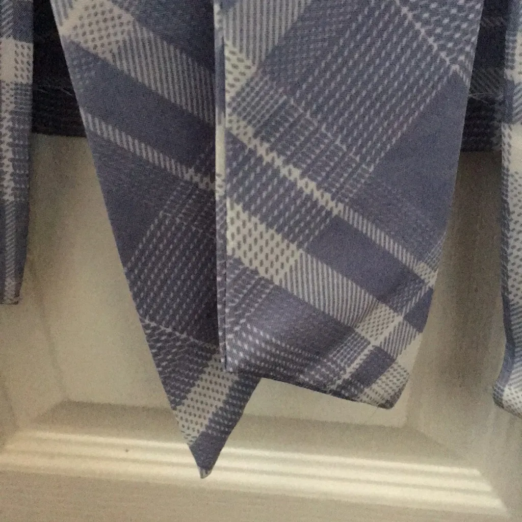 FINAL MARKDOWN Ladies lucky winner blouse Size undefined - Image 5