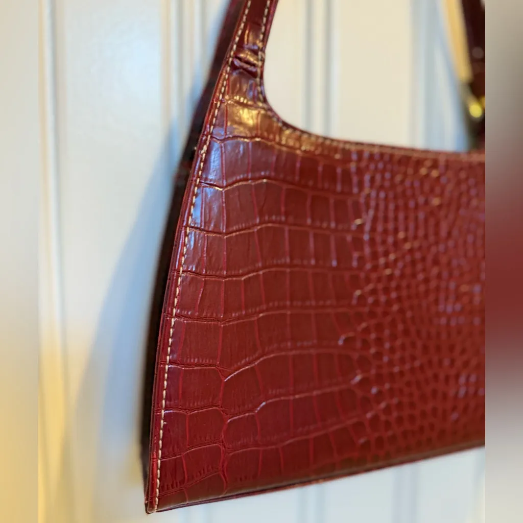 Liz Claiborne Women's Bag Purse Handbag Red Patent Crocodile Leather - Image 9
