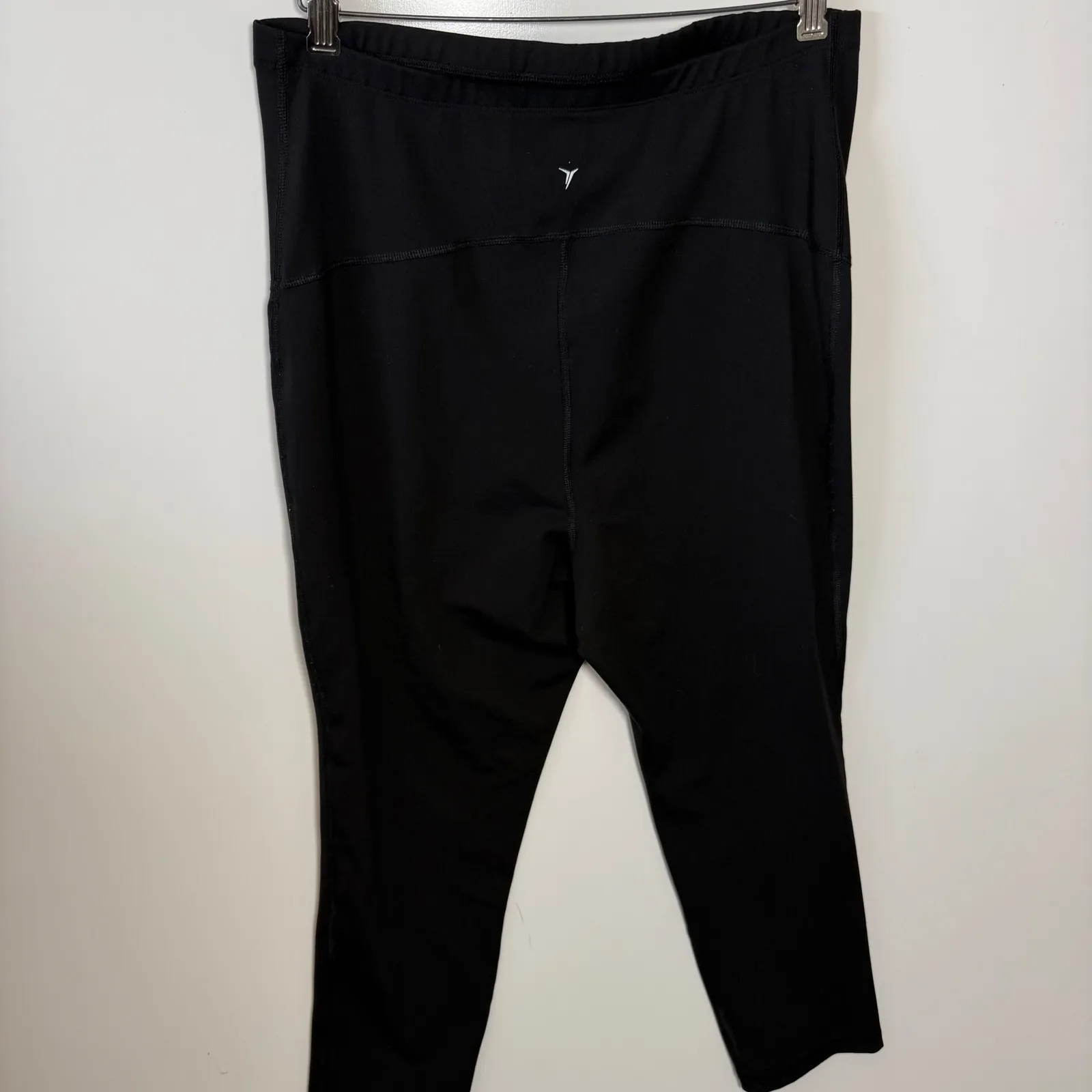 Old Navy‎ Active Elevate Go-Dry Black Maternity Cropped Leggings Womens L - Image 3