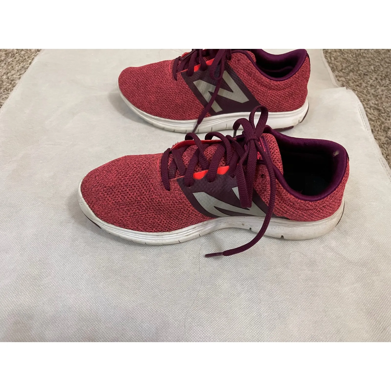 New Balance Women's 7 Koze Comfort Ride Pink Preowned - Image 7