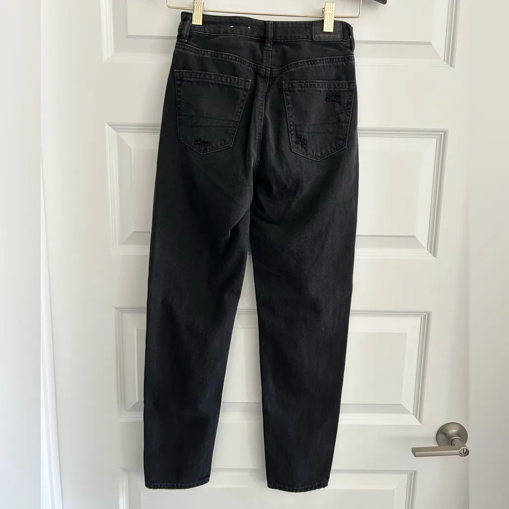 American Eagle Ripped Mom Straight Jeans Black Size 000 - Image 4