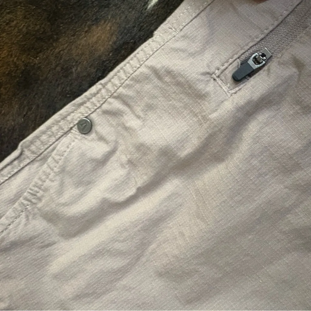Vuori  Womens Ripstop Pant Size Extra Small - Image 3