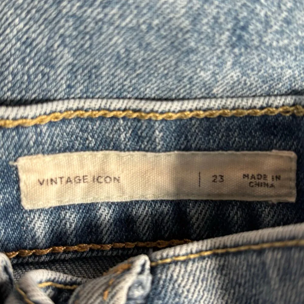 PacSun Vintage Icon Distressed Skinny Jeans Light Wash Raw Hem 23 Inch Waist Blue - Image 9