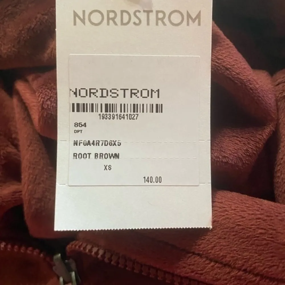 The North Face Shelbe Raschel Reversible Fleece Lined Pullover in Root Brown XS - Image 9