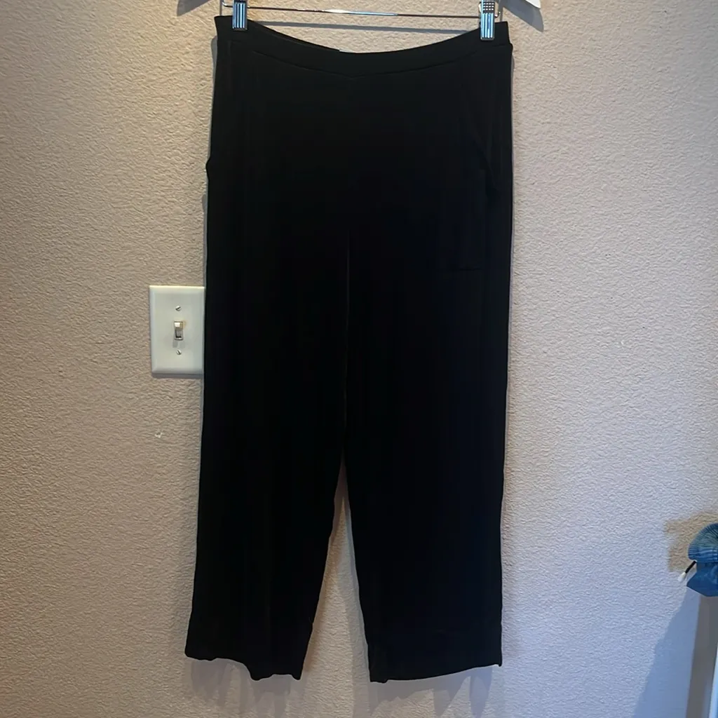 Chico’s Women’s Travelers Loose Fit Stretchy Black Pants Size 1 or 8 - Image 3