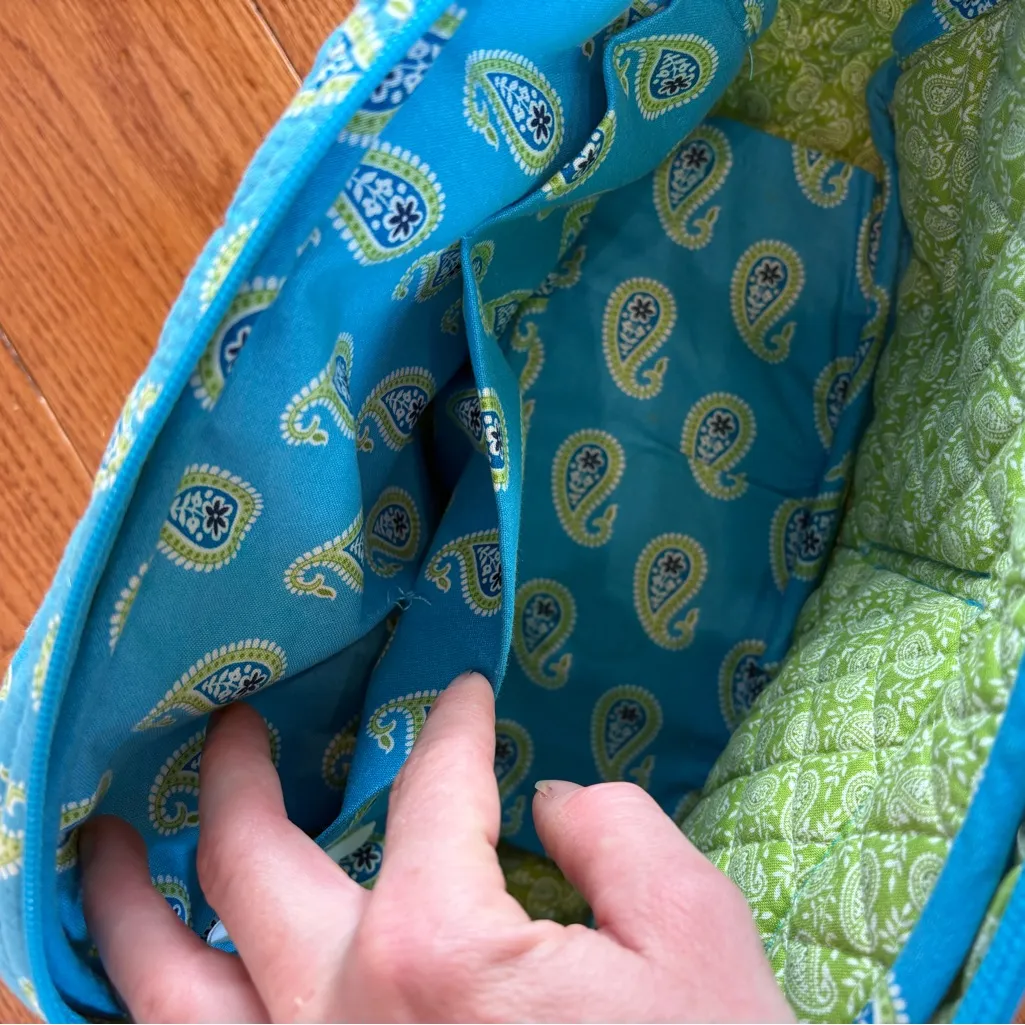Vera Bradley Quilted Handbag – Retired Bermuda Blue - Image 4