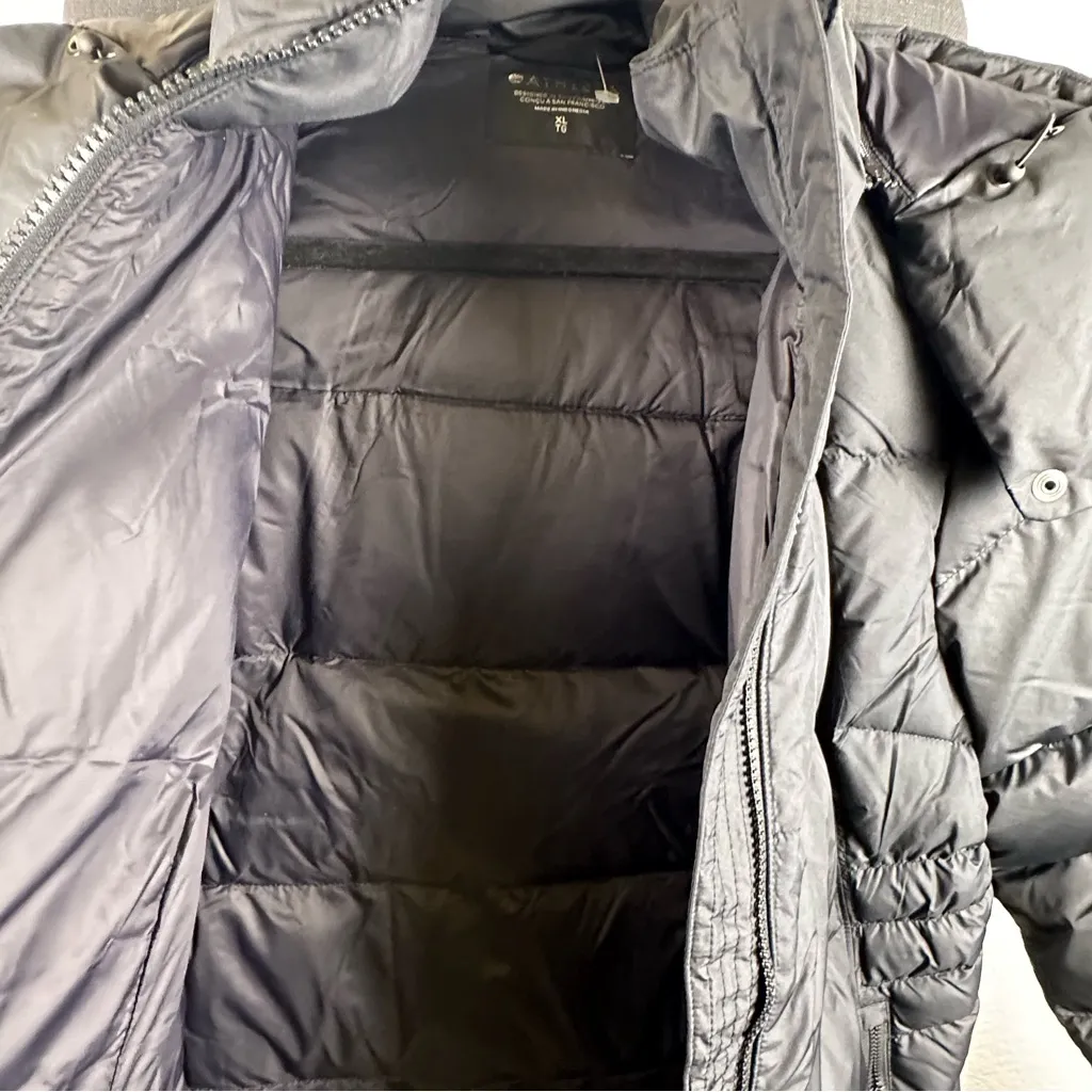 Athleta Black Puffer Jacket - Image 4