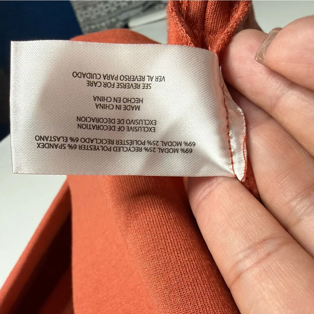 NWOT Orvis Orange V-Neck Pullover Sweatshirt Super Soft Stretch Size XXL - Image 6