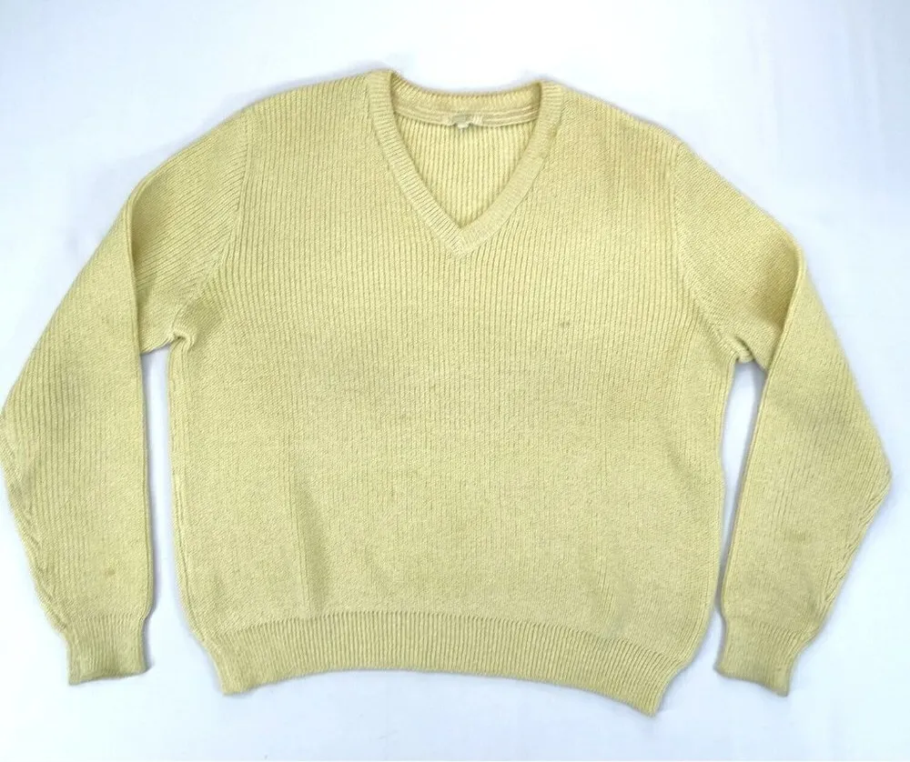 FLAWS** St John Santana Knit V-Neck Sweater Women's Size Small Beige Pullover - Image 1
