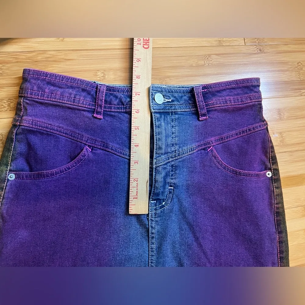 Jordache Vintage Women's Yoke Front Art to wear Tie Dye Denim Skirt, Y2K|Size:28 - Image 4