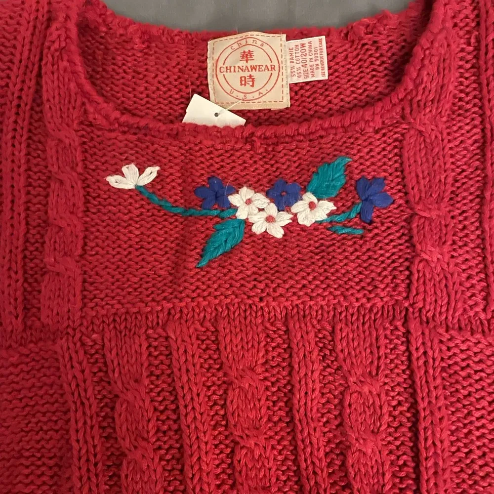 NWT vintage Chinawear floral embroidered red cable knit sweater, size M summer Size M - Image 6