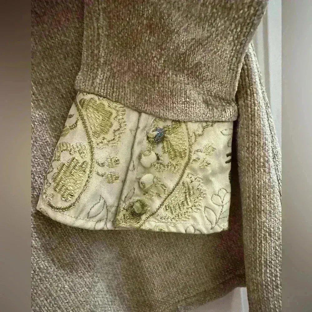 Soft Surroundings vintage chenille embroidered brocade bell sleeve cardigan Sz M - Image 5