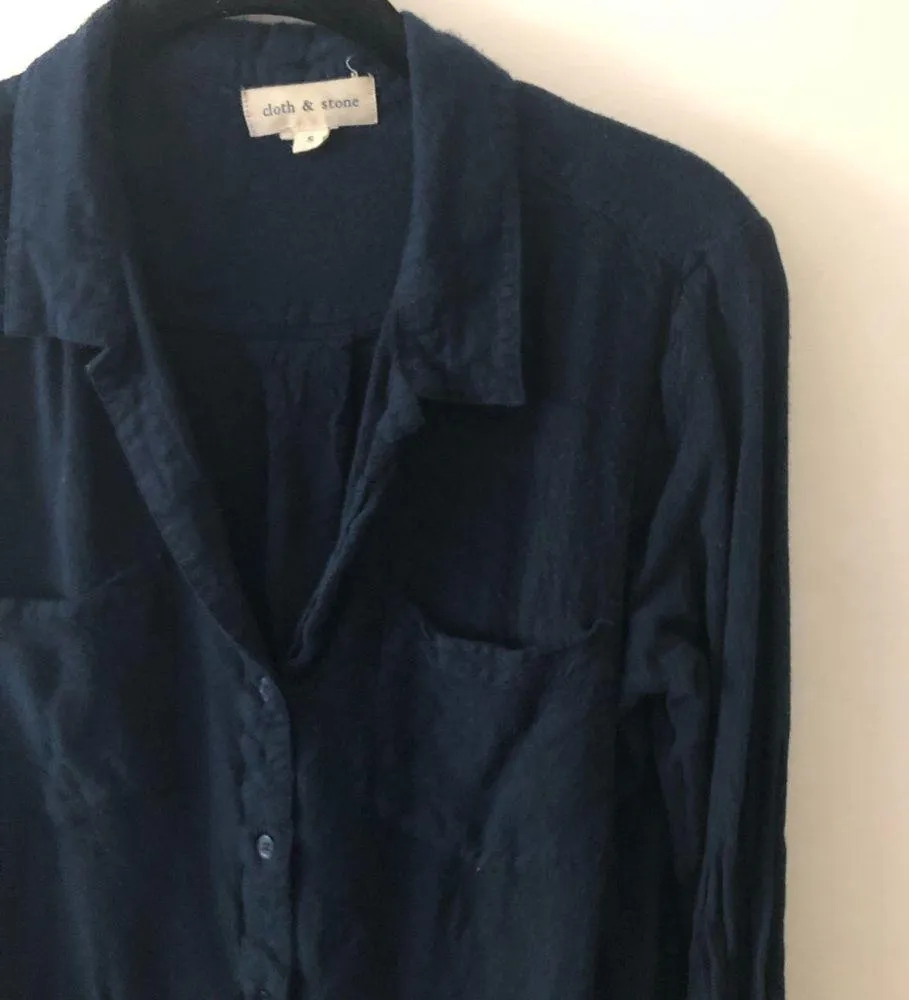 Cloth & Stone Navy Button Down - Image 3