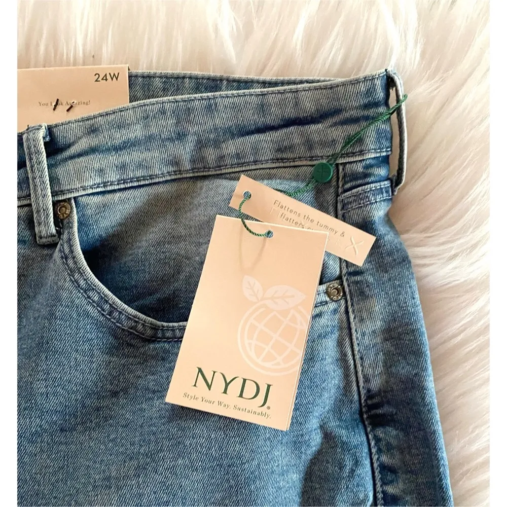 NWT NYDJ Crop Slim Bootcut Jeans - Image 7