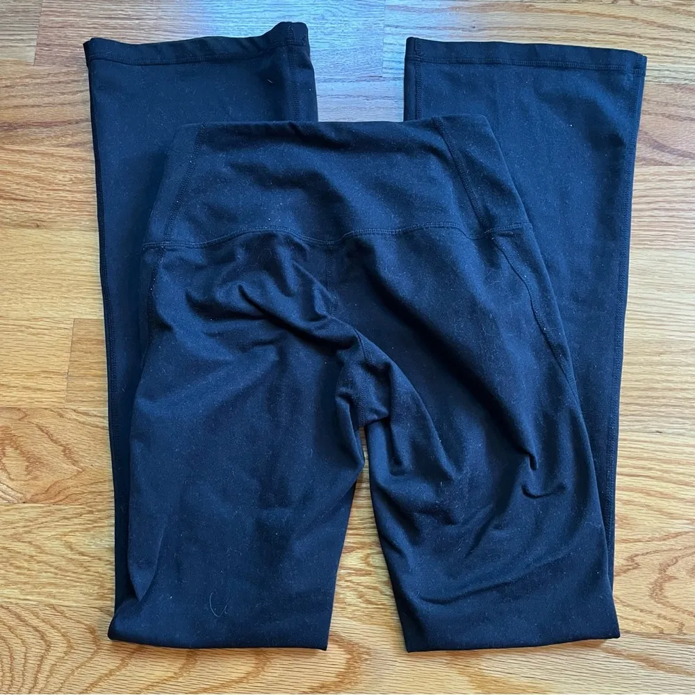 Zella black flare bottom leggings size 4 - Image 2
