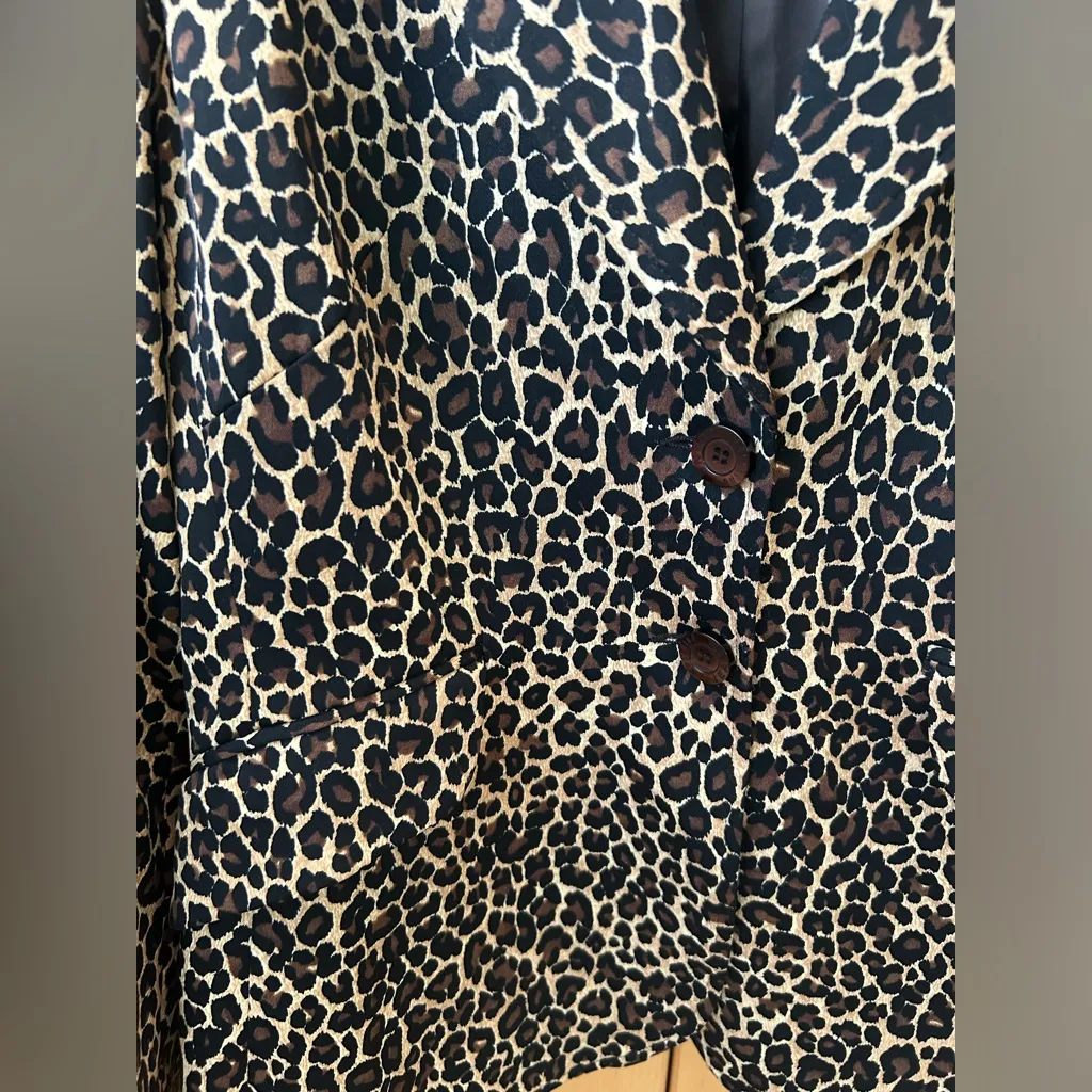 Moschino Animal Print Women's Blazer - Image 2