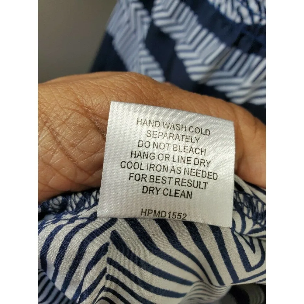 Romeo & Juliet Couture Women's Blue & White 100% Polyester V-Neck Dress Size S - Image 10