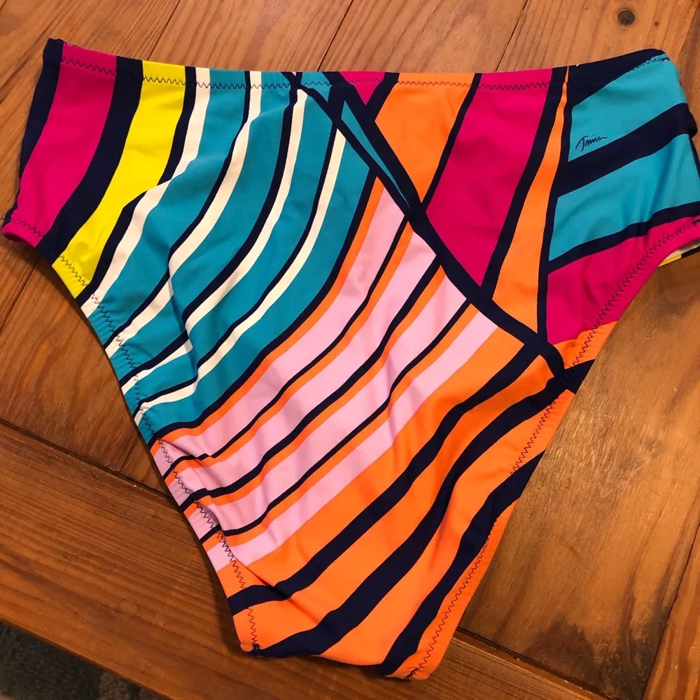 NEW Trina Turk High Rise Multi Colored Bottoms 6 - Image 3