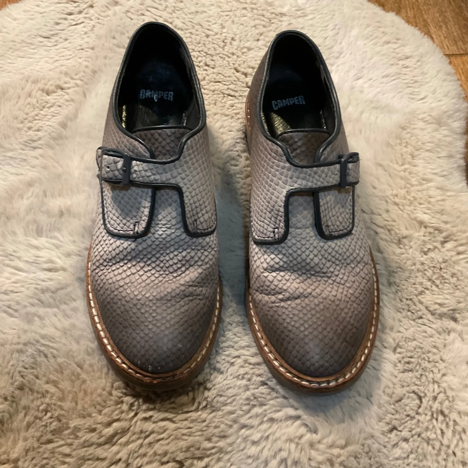 Camper Magna Wedge Size 38 Snakeskin Embossed Oxford Monk Strap Shoes Womens Gray - Image 2