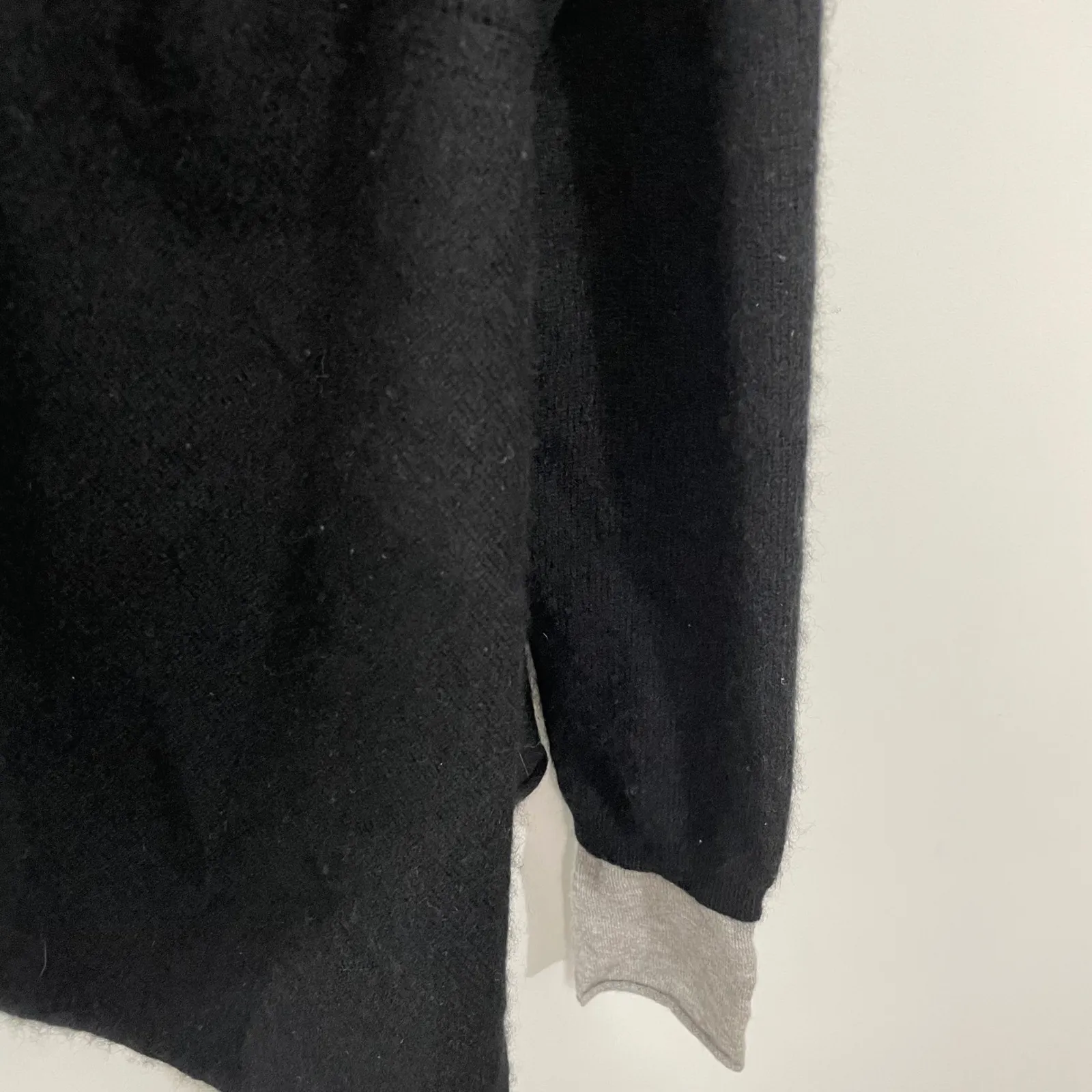 Zadig & Voltaire Daphnee New C Black Cashmere Cardigan Sweater M‎ Open Waterfall - Image 8