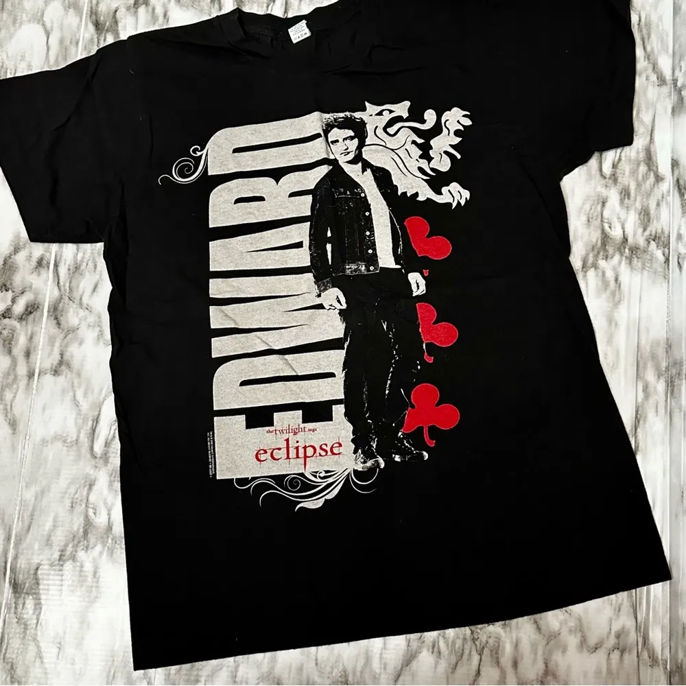 Twilight Team Edward Eclipse Graphic T Shirt Women’s Size Small 2010 Vampires Black - Image 2
