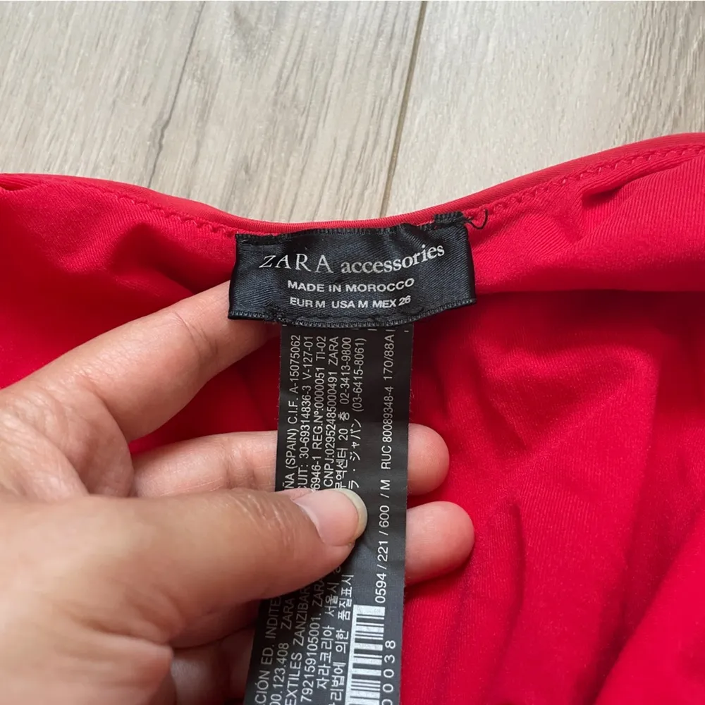 ZARA  Accessories Plunge Low Back One Piece Swimsuit Red (Medium) - Image 4