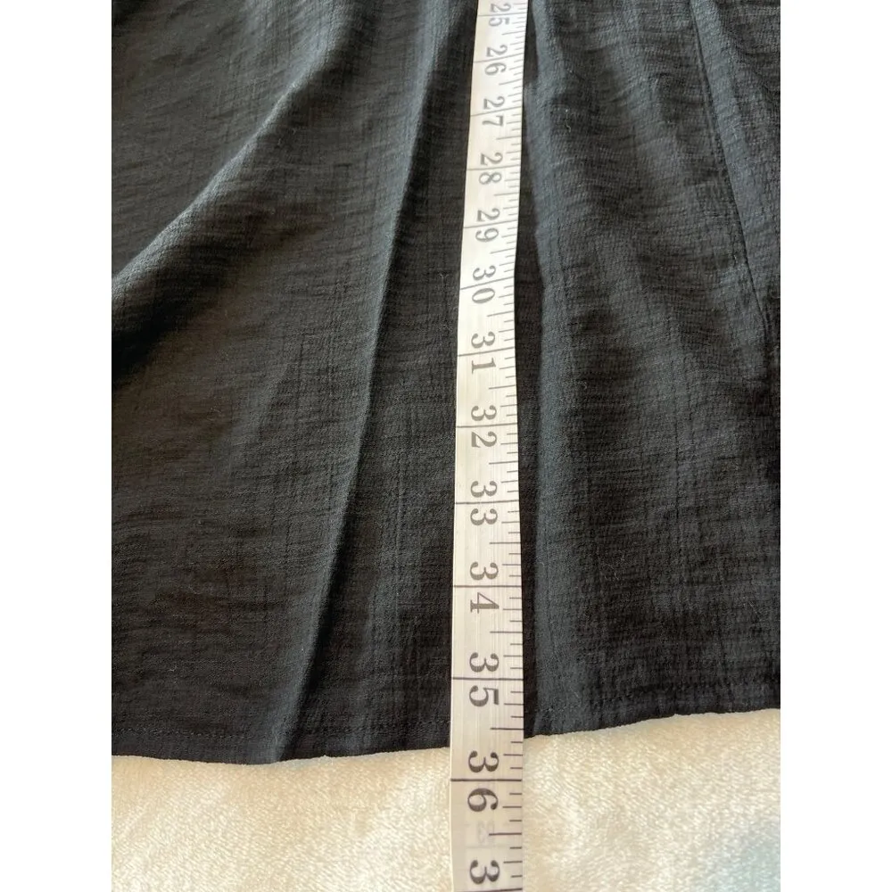 Striking Black Oversized Button - Image 8